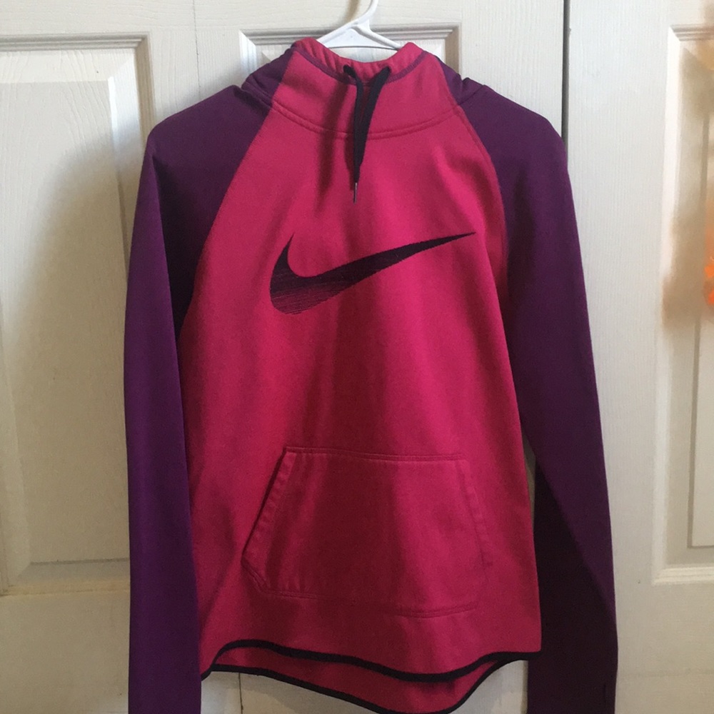 Nike therma-fit hoodie